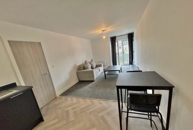 Luxury Apartment for Rent Near City Centre Main Photo