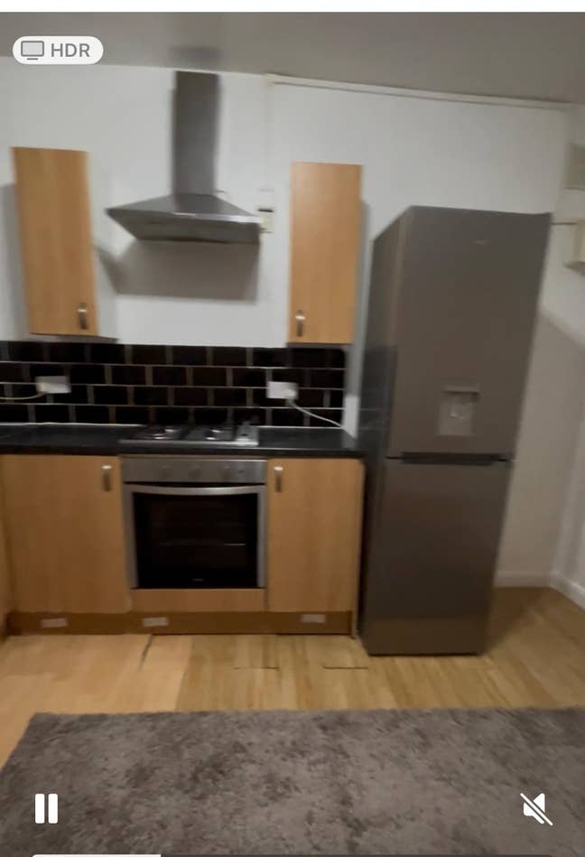 **Bright 2 Bedroom Flat in Luton Town Centre** Main Photo