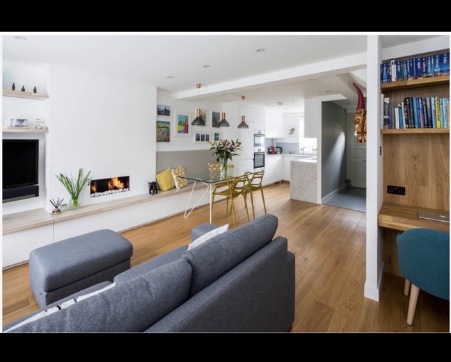 Cozy 2B1B in Wapping | looking for a pro Main Photo