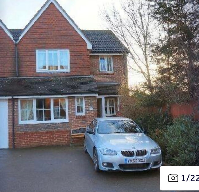 Double bedroom with garden view Main Photo