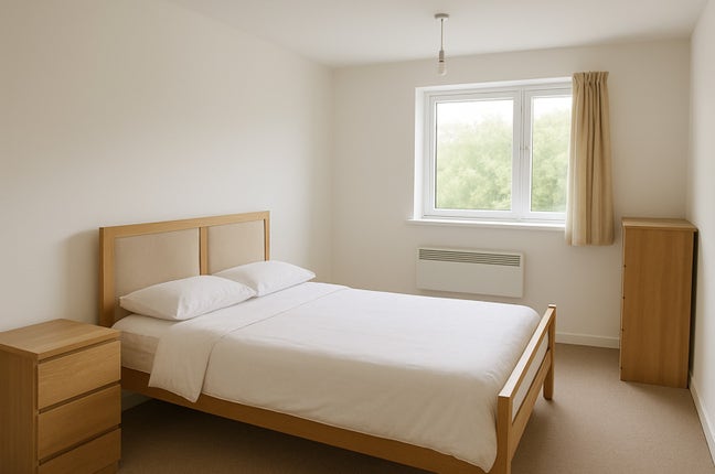 ✨ 3 Rooms Available | E3 4EZ | Bow / Mile End Main Photo