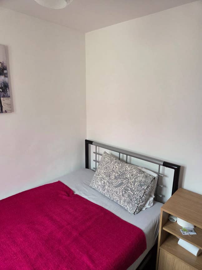Attractive Double Rooms available for rent. Main Photo
