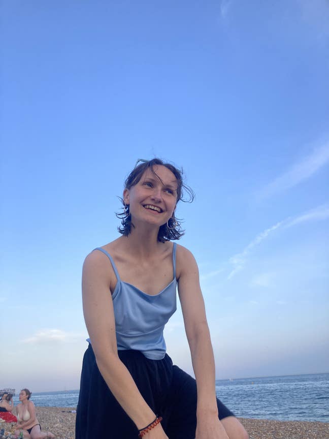 seeking double room in a friendly home! Main Photo