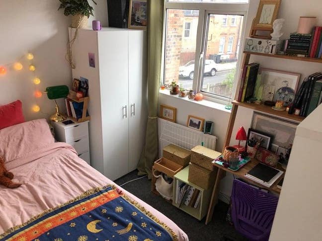 Small Double in Friendly House in Hornsey Main Photo