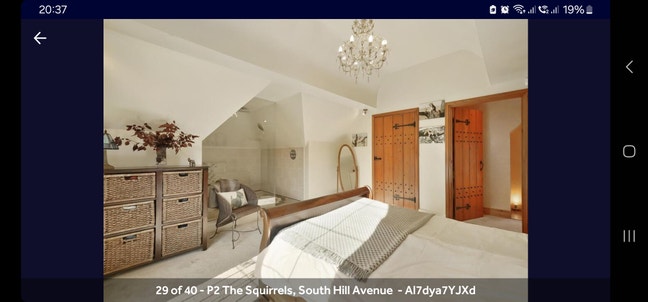 Large bedroom with en-suite bathroom Main Photo