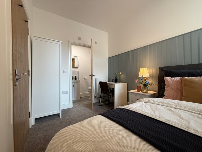 Double en-suite - Bath Street Main Photo