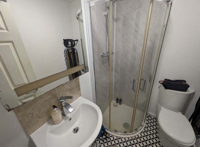 En-suite close to city centre Main Photo
