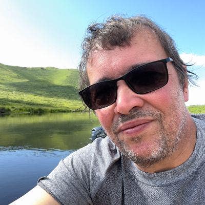 Due to separation looking for a place to live  Main Photo