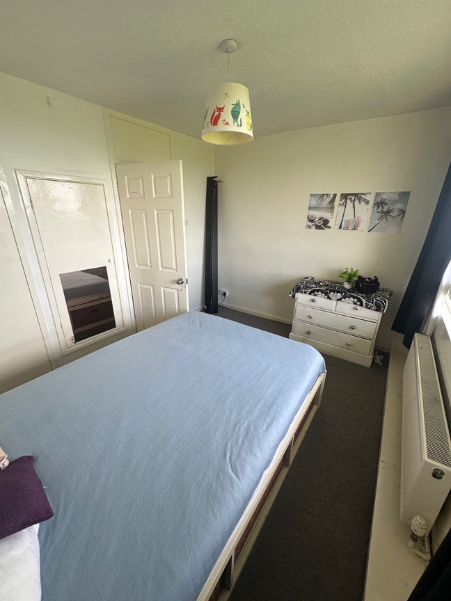 Big Double Room – Roehampton (All Bills Included) Main Photo