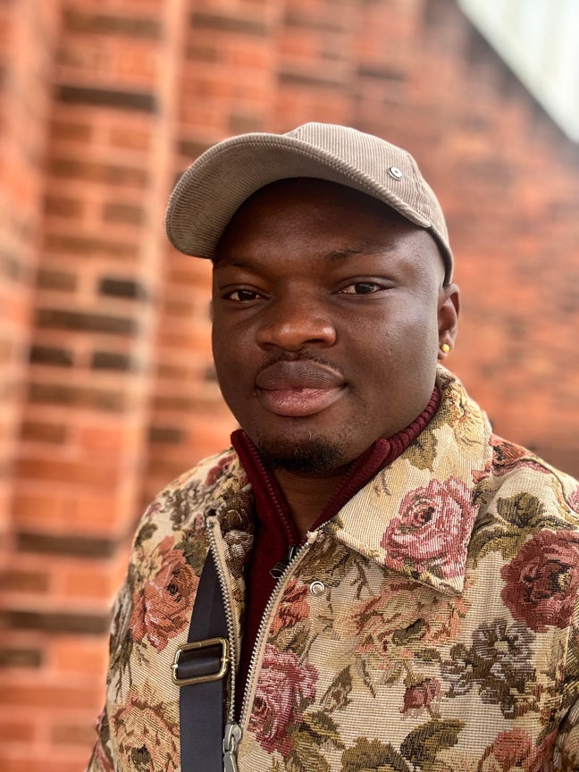 Room needed for couple  Main Photo