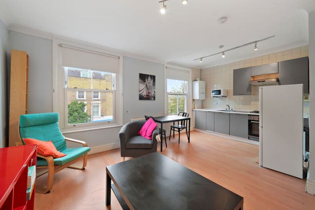 One-double bedroom flat available immediately, W9 Main Photo