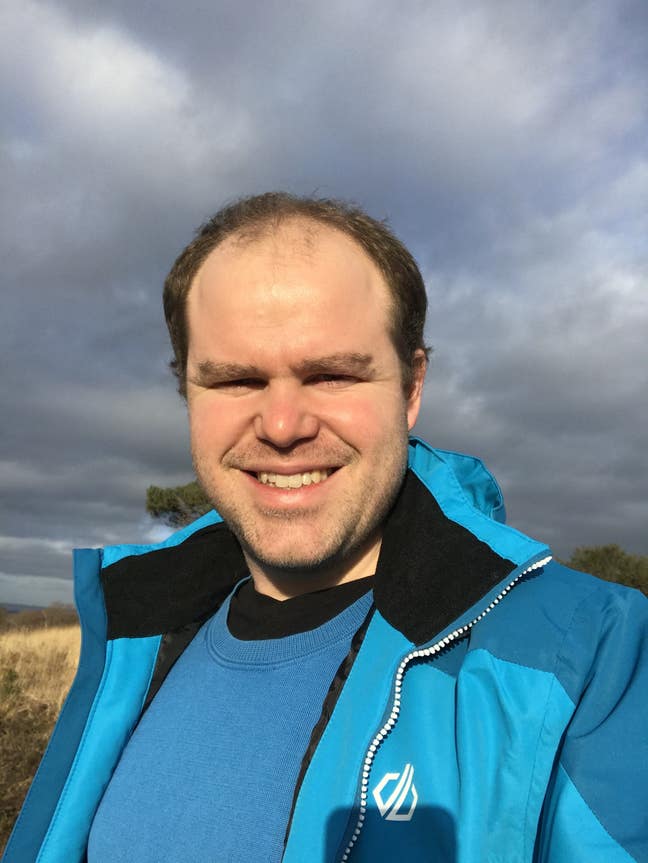 Looking for Single or Double Room Main Photo