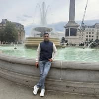 Couple seeks double room Main Photo