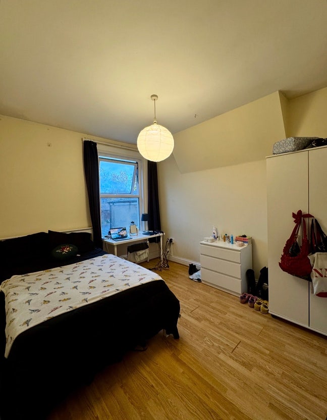 Double Room near Turnpike Lane/Wood Green Main Photo
