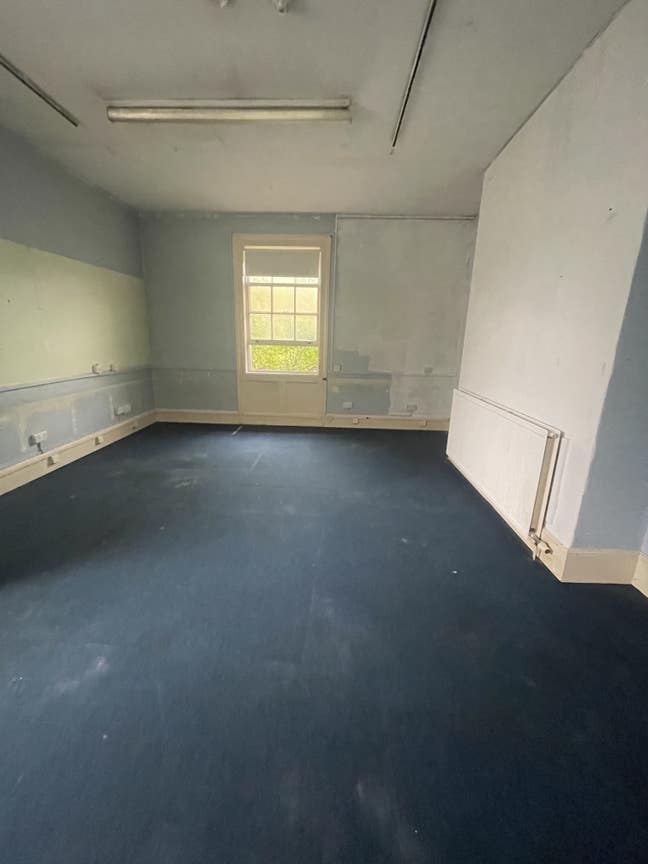 Property Guardianship Room available  Main Photo