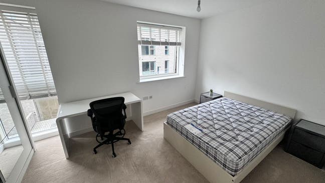 ✨Amazing Room in North Greenwich!!✨ Main Photo