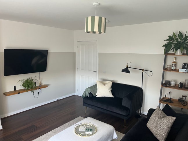 Spacious double room, all bills included  Main Photo