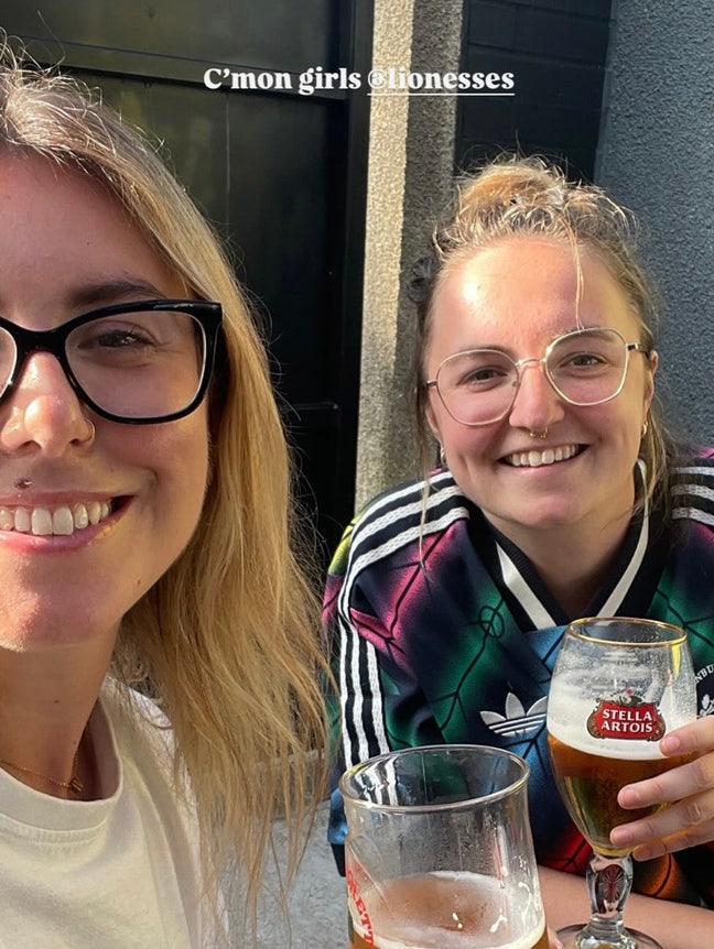 2 housemates looking to buddy up with 3rd Main Photo