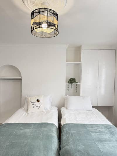 Massive New Double bedroom /Single Room Main Photo