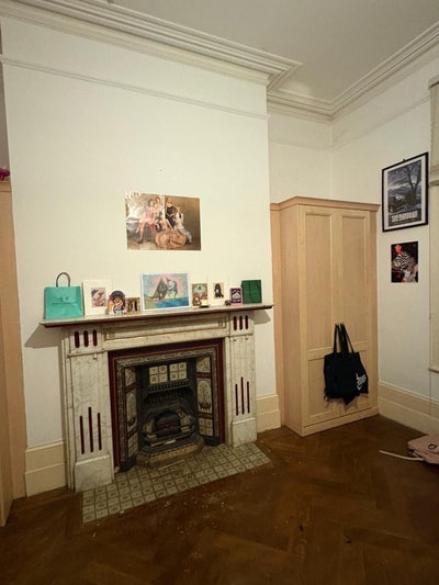 Room to Let Available Immediately.  Main Photo