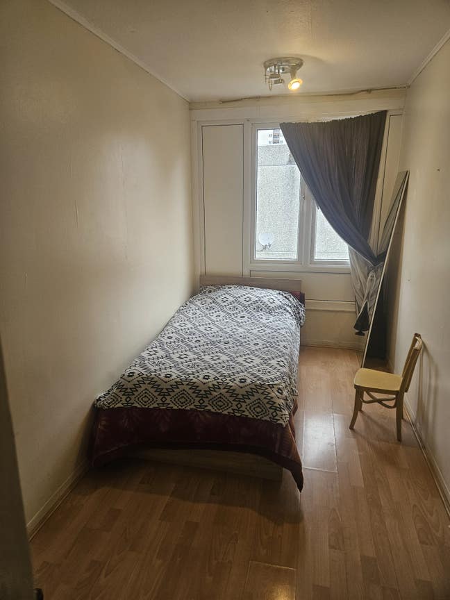 1 Single room - 8min to Elizabeth line Main Photo