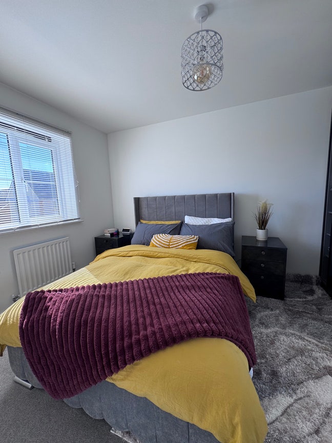 Specious Double  Room available - Taunton Main Photo