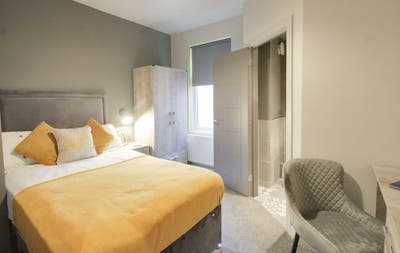 🔑 Modern Leicester Rooms | Easy Move-In Main Photo