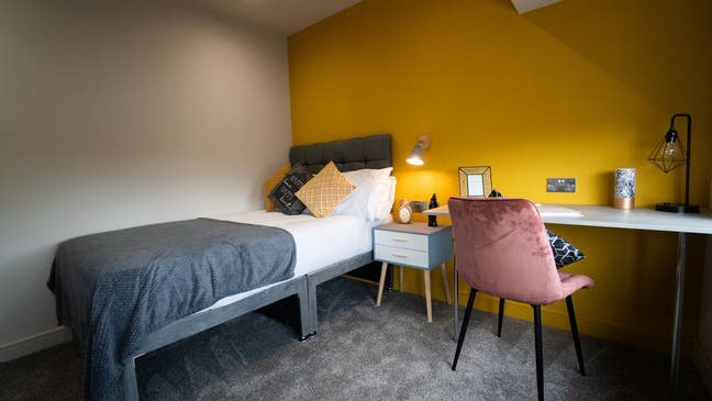 🔑 Modern Leicester Rooms | Easy Move-In Main Photo