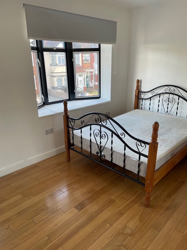 Double room Hounslow Central  Main Photo