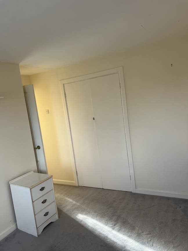 One couple room for rent Main Photo