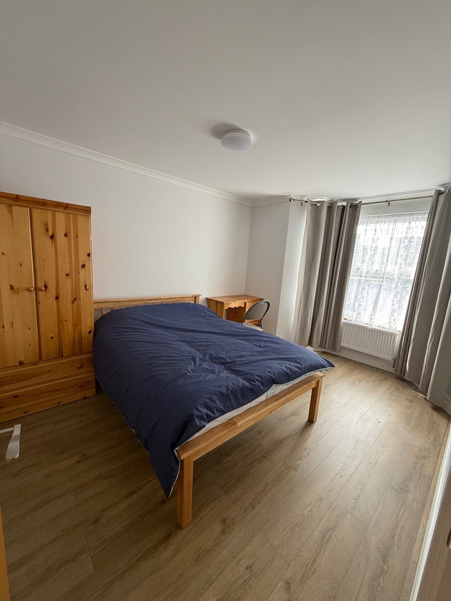 Nice double room in Wood Green  Main Photo