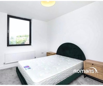 Fully furnished ensuite available to rent out  Main Photo