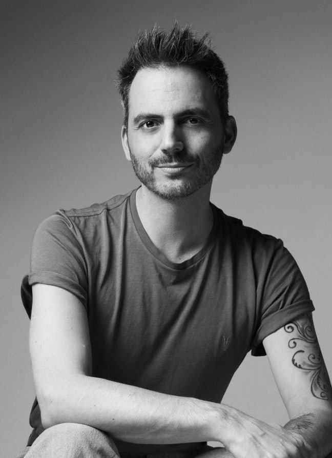 Looking for a new home or a buddy up Main Photo