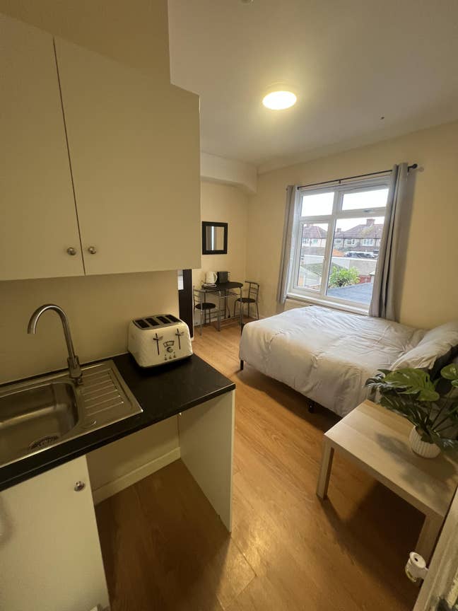 Modern studio flats  Main Photo