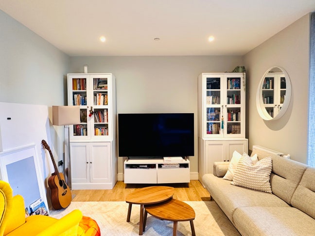 Beautiful double room at Wimbledon Stadia Main Photo