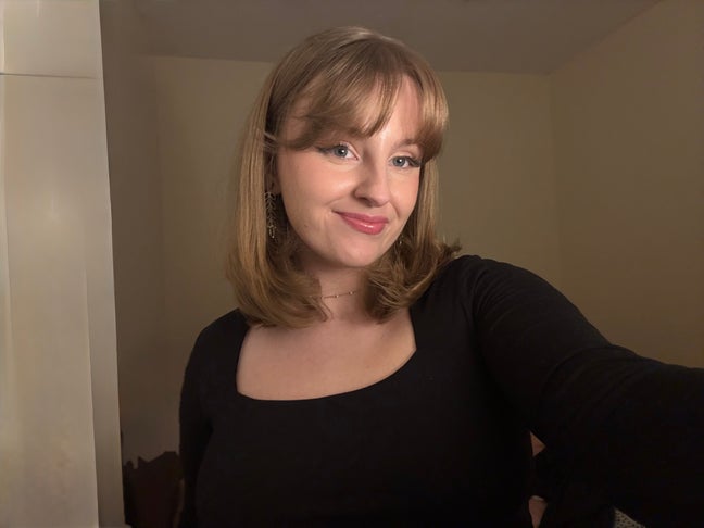 Professional looking for room/buddy up in Bristol Main Photo