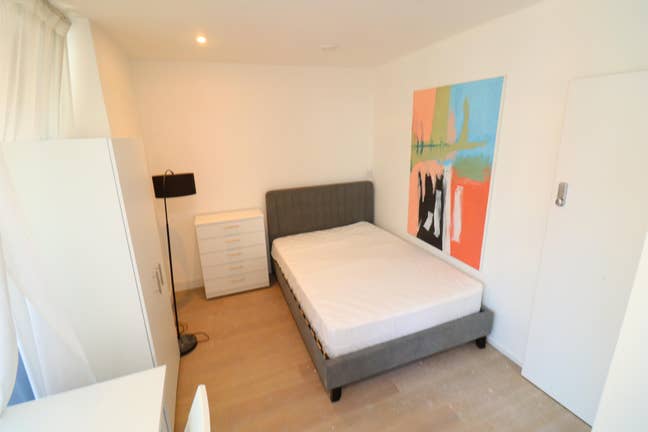 The Perfect Room in Shoreditch with Gym and Cinema Main Photo