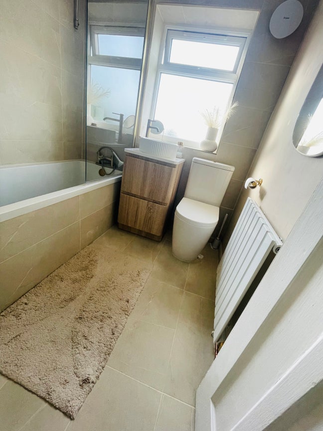 Cozy single room for rent Main Photo