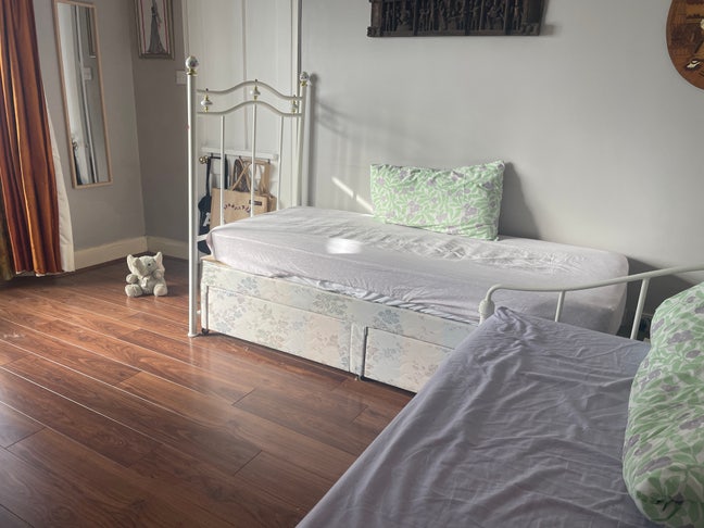 Double Room available  Main Photo