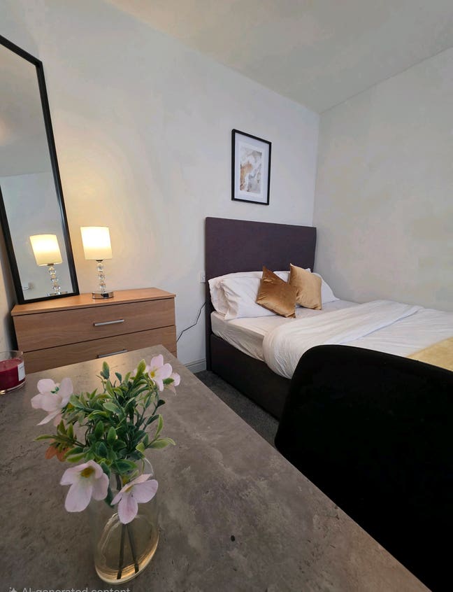 Modern Double Bedroom - Perfect Housemates! Main Photo