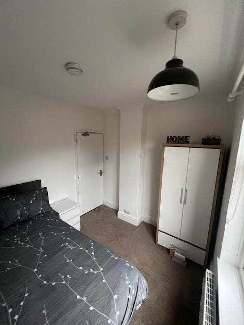 Christmas Deal £455 Double Room nr town centre Main Photo