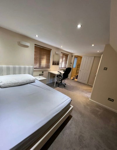 Master bedroom with private ensuite bathroom Main Photo