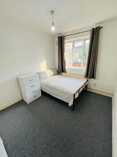 Double Room for Rent-Couple Main Photo