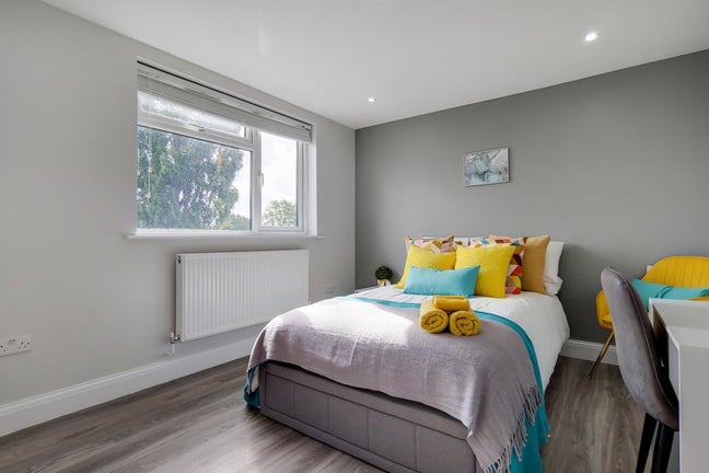 High End Double Bedroom in Sudbury Avenue Main Photo