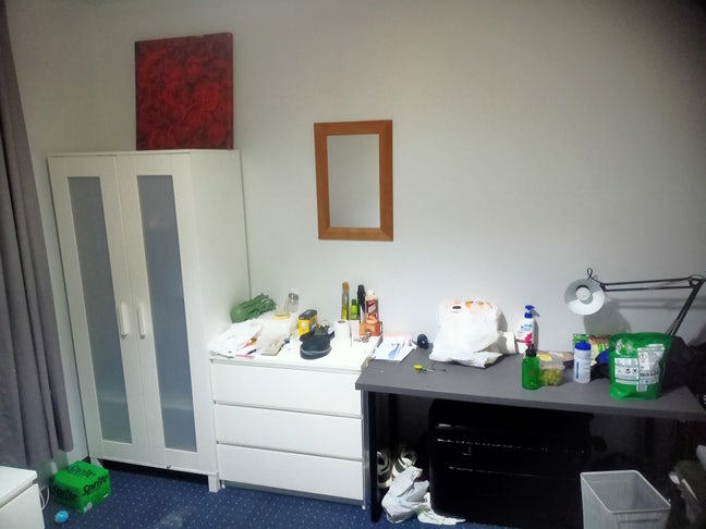 Room available - prime location  Main Photo