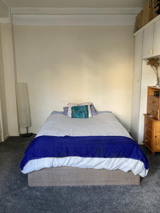 Large 1 bedroom in zone 2  Main Photo