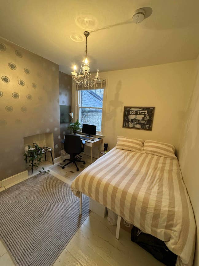 Double room in park side Bethnal Green house Main Photo