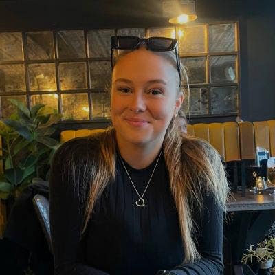 Looking for room/buddy-up around Bristol area  Main Photo