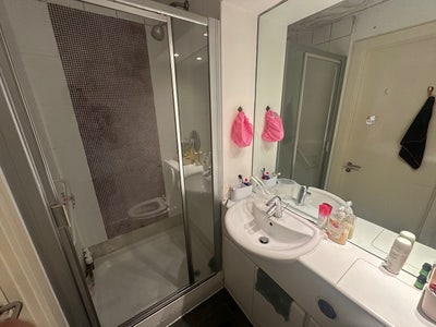 Ensuite Room near to MMU Main Photo