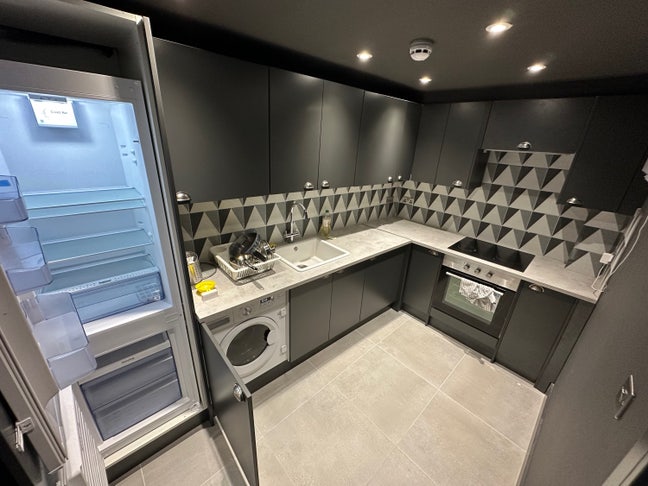 CaledoniaRd Modern Furnished studio with bills inc Main Photo